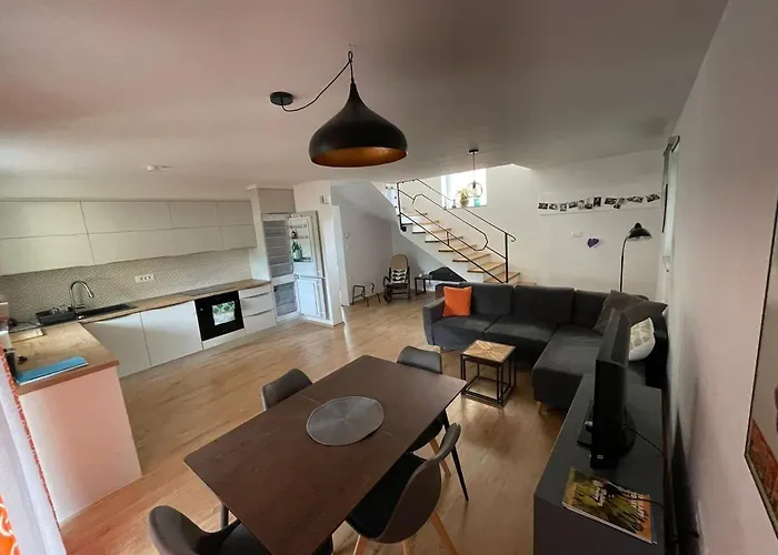 Spacious 2 Bed Near Town Casa vacanze Rogaška Slatina