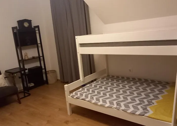 Casa vacanze Spacious 2 Bed Near Town *